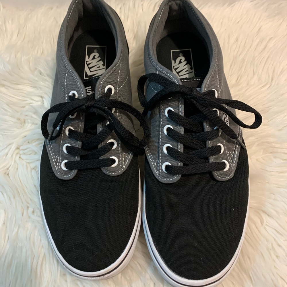 Vans sneaker size 10.5